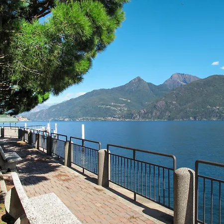 Piazza San Giuseppe-8 By Interhome Lägenhet *